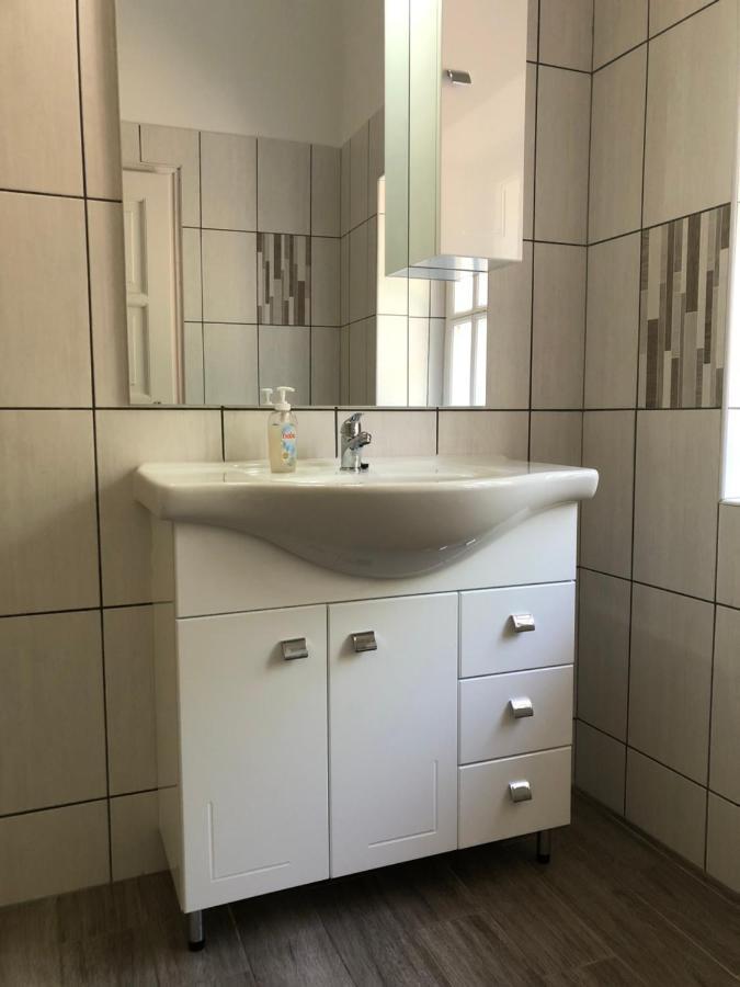 Tisza-Kert Apartmanok Tiszafüred Eksteriør bilde