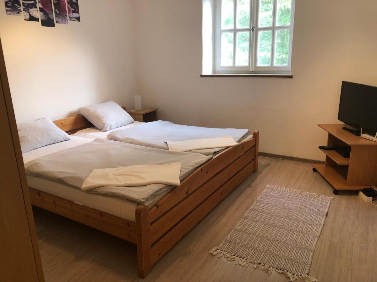 Tisza-Kert Apartmanok Tiszafüred Eksteriør bilde