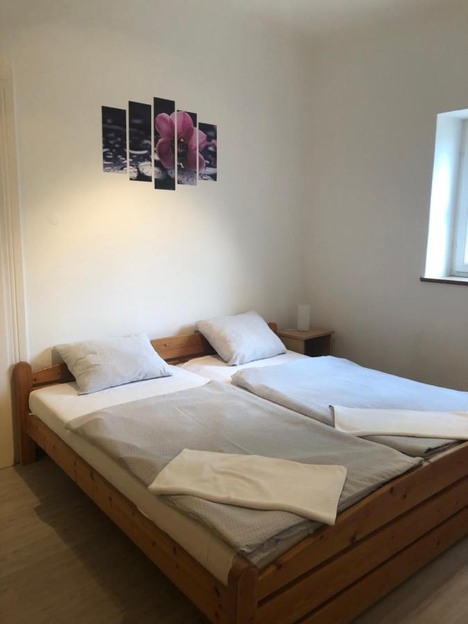 Tisza-Kert Apartmanok Tiszafüred Eksteriør bilde